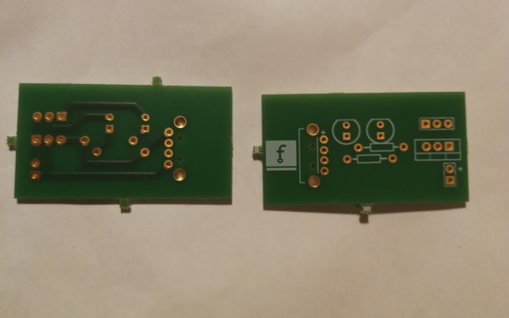 Circuit design 5V USB DC 1.5A USB Power supply - Tinkercad